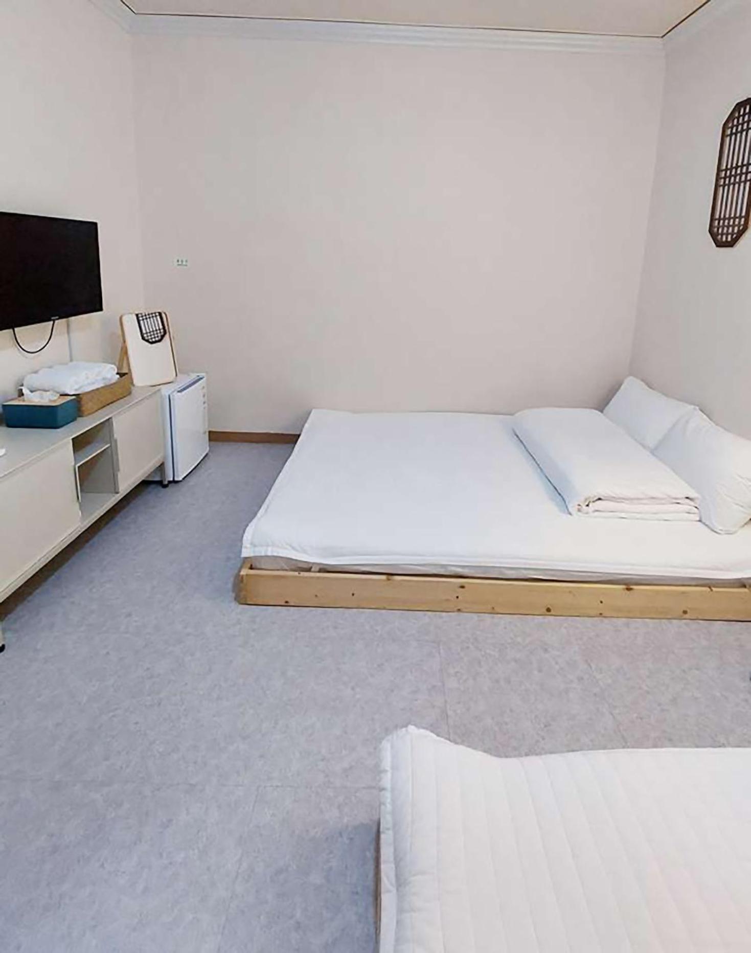 Blau Guesthouse Gyeongju Eksteriør billede